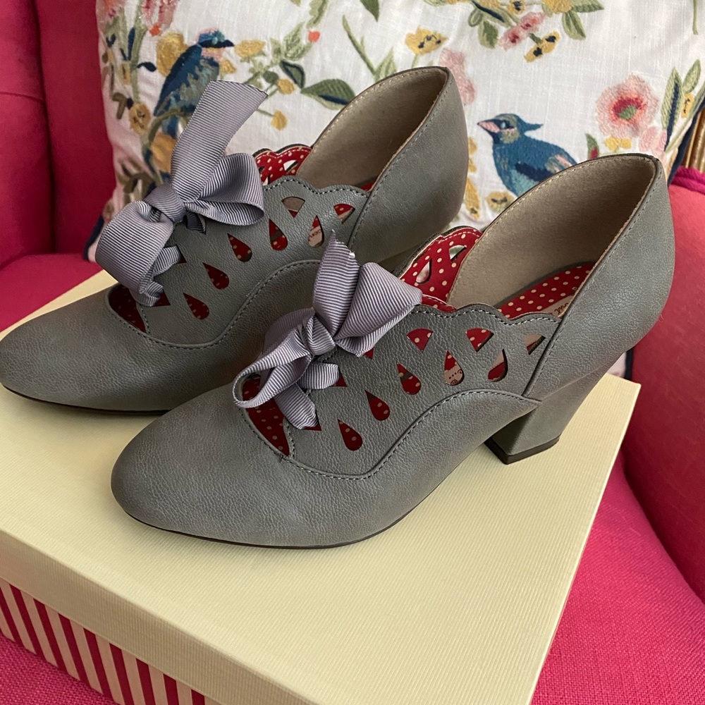 “Hermosa” slate grey Bait footwear shoes size 6 - Picture 1 of 7